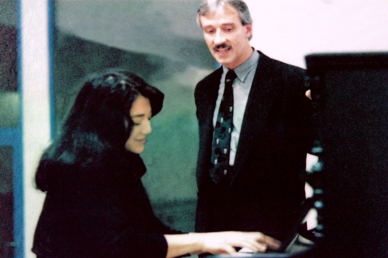 玛尔塔·阿尔杰里和扬·迪梅尔使用迪梅尔钢琴135型